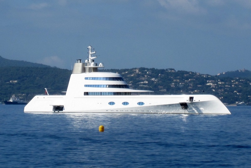 Yacht For the Russian Billionaire