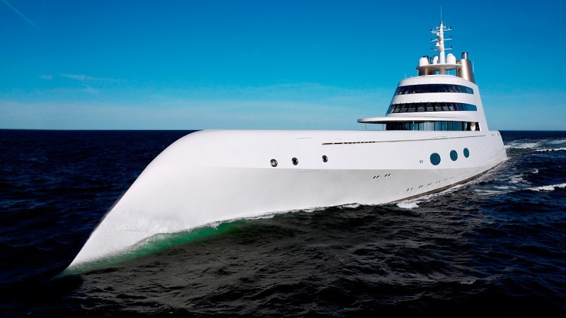 Yacht For the Russian Billionaire