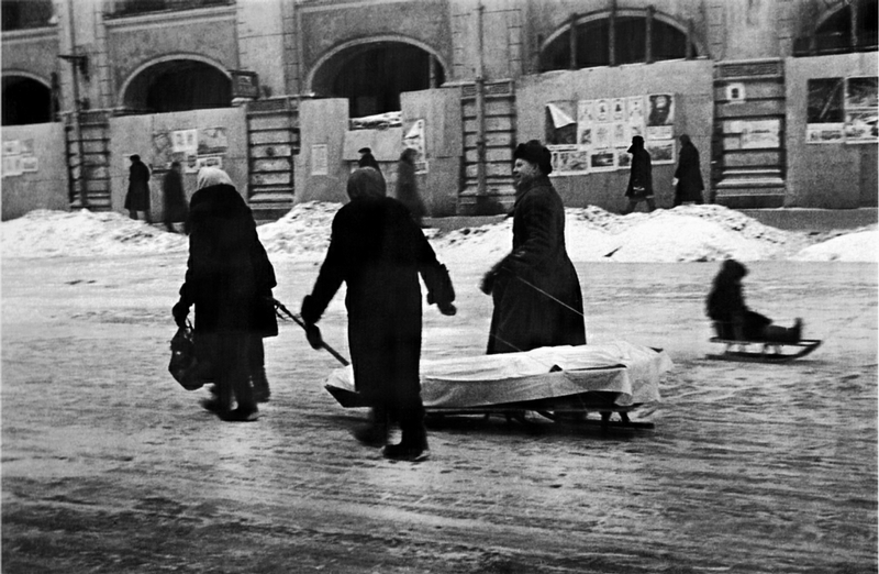 In Sieged Leningrad - English Russia