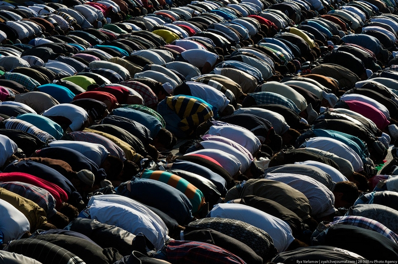 Morning Prayer of the Muslims In Moscow