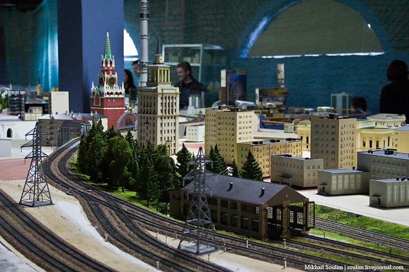 Mega Miniature Of Russia