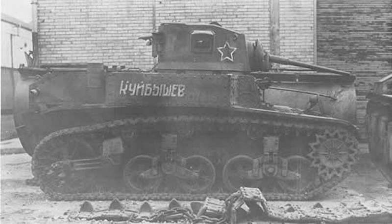 abandonedsoviettansk003 50 Disabled And Abandoned Soviet Tanks