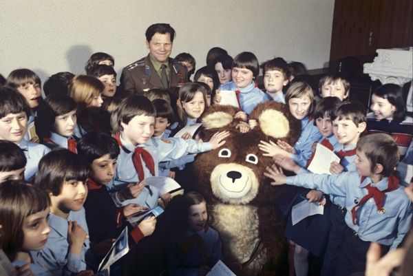 Bear Misha - The Olympic Mascot 1980 10