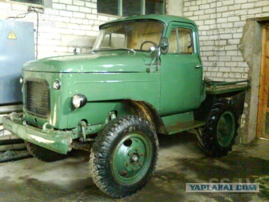 Russian Old Cars 12