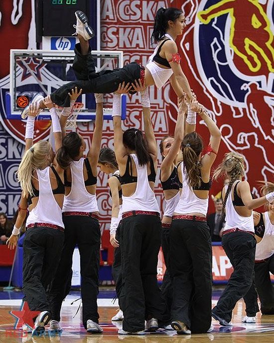 Russian Cheerleaders 41