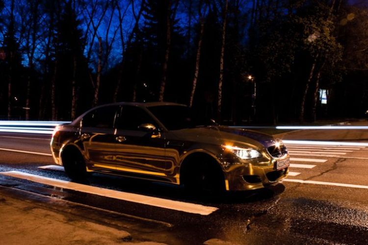 Russian gold coated BMW 3