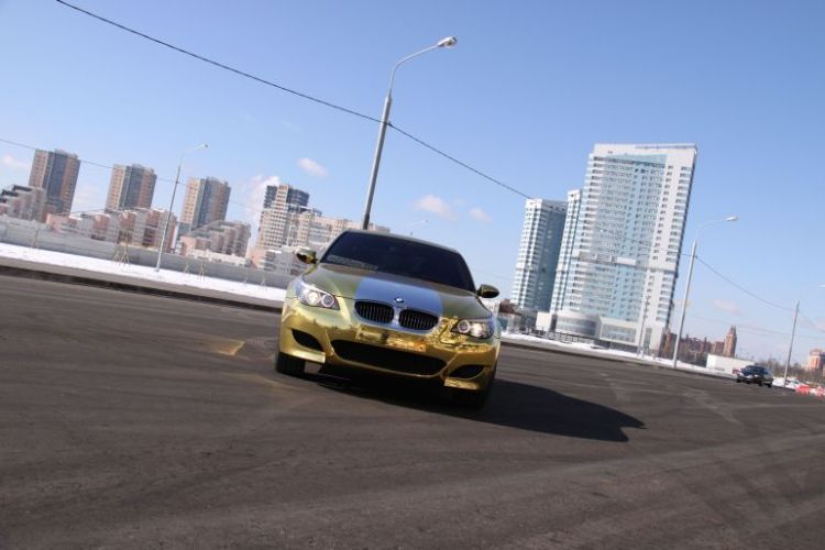 Russian gold coated BMW 6