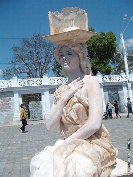 Living Statues Championship In Yevpatoriya 5