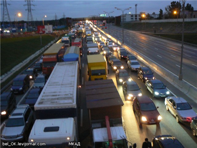 Russian 
traffic in Moscow 2
