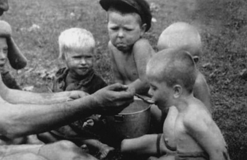 Photos Made by German Occupants in WW2 Russia