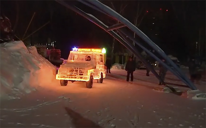 Only in Russia: A Car Made Out of Ice That You Can Actually Drive [photos + video]