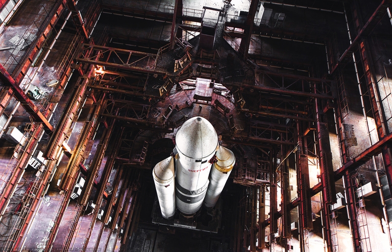 Boys Trespassed Inside the Cosmodrome made Photos, Climbed into Rockets [photos]