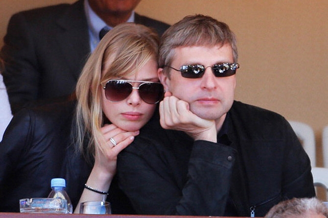 Russian Billionaires And Their Young Women English Russia