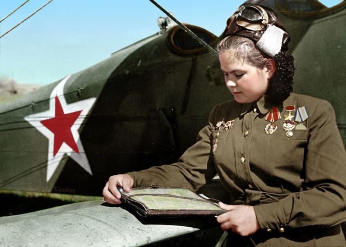 Russian Colorized Photos of 1900-1955