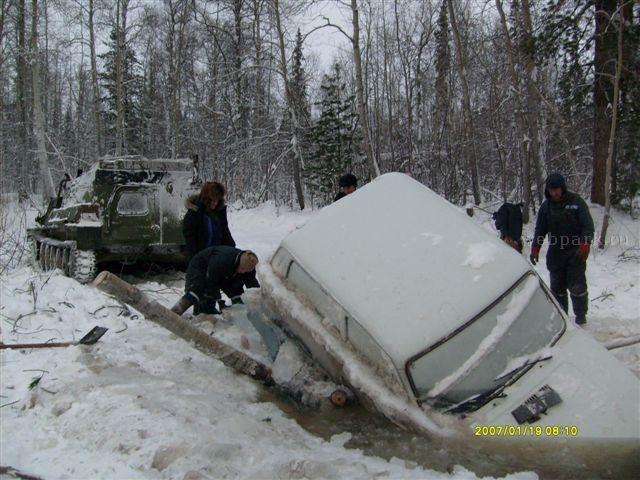 Russian Lada car in ice  3