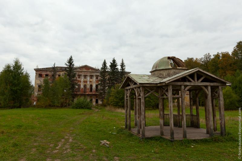 Radar of the Space Communication Center and Grebnyovo Estate 20