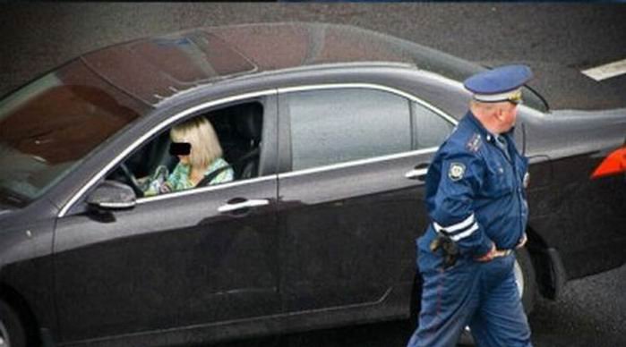 Russian policeman and a girl 4