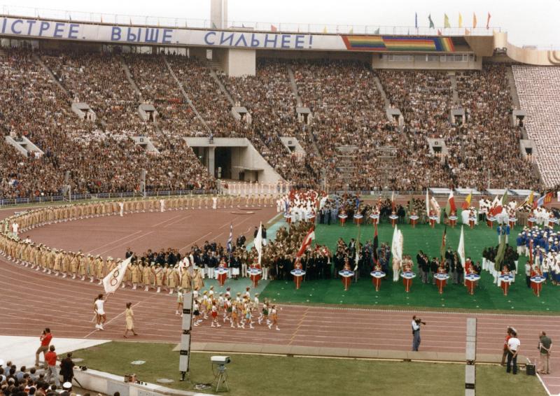 Shelter For Heroes - Olympic Games 1980 5