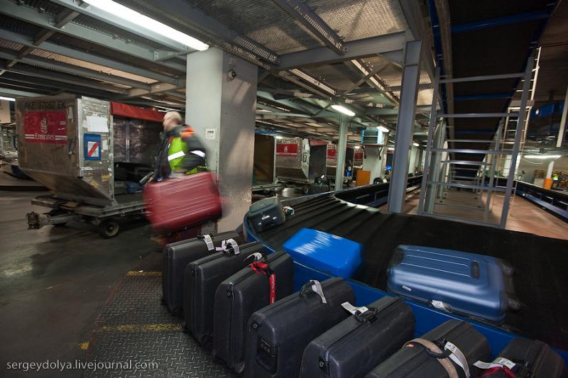 The Airport as a Suitcase Sees It 27
