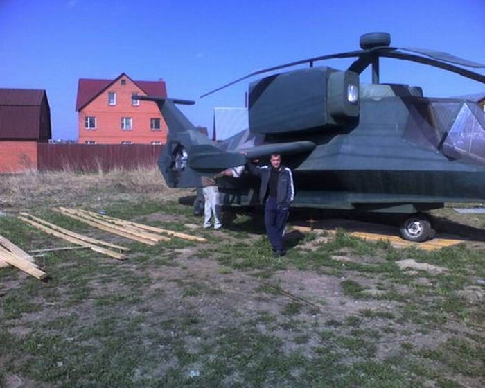 Russian weird helicopter house 4