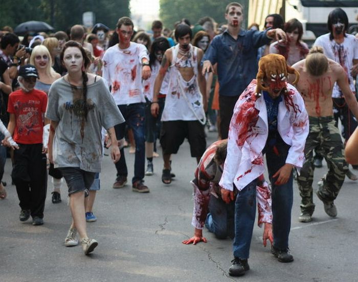 Zombie Walk In St. Petersburg 39