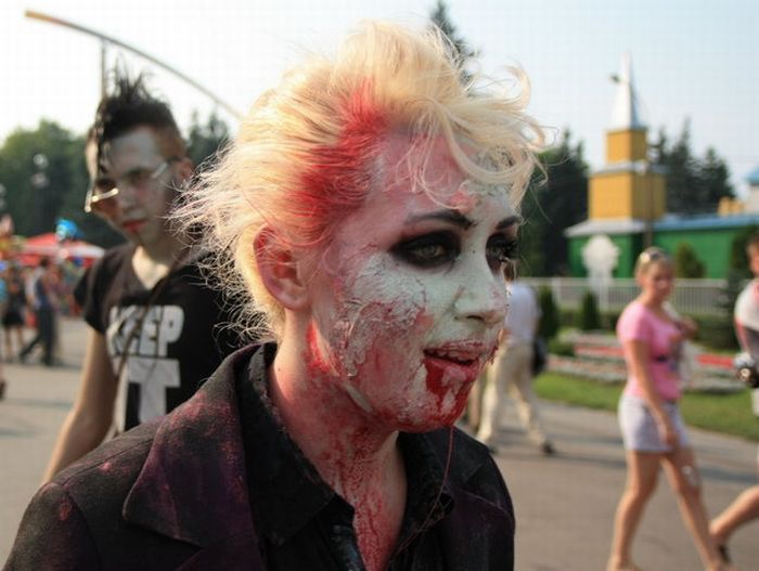 Zombie Walk In St. Petersburg 54