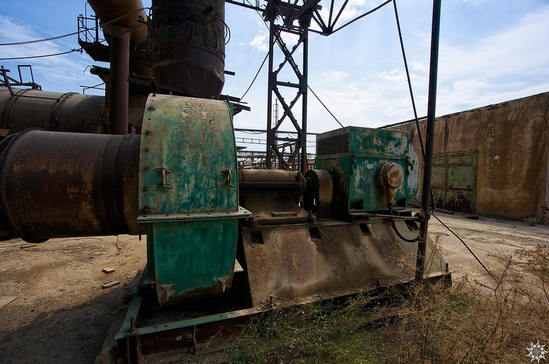 Abandoned Sulfuric Acid Factory and a Lesson in Chemistry